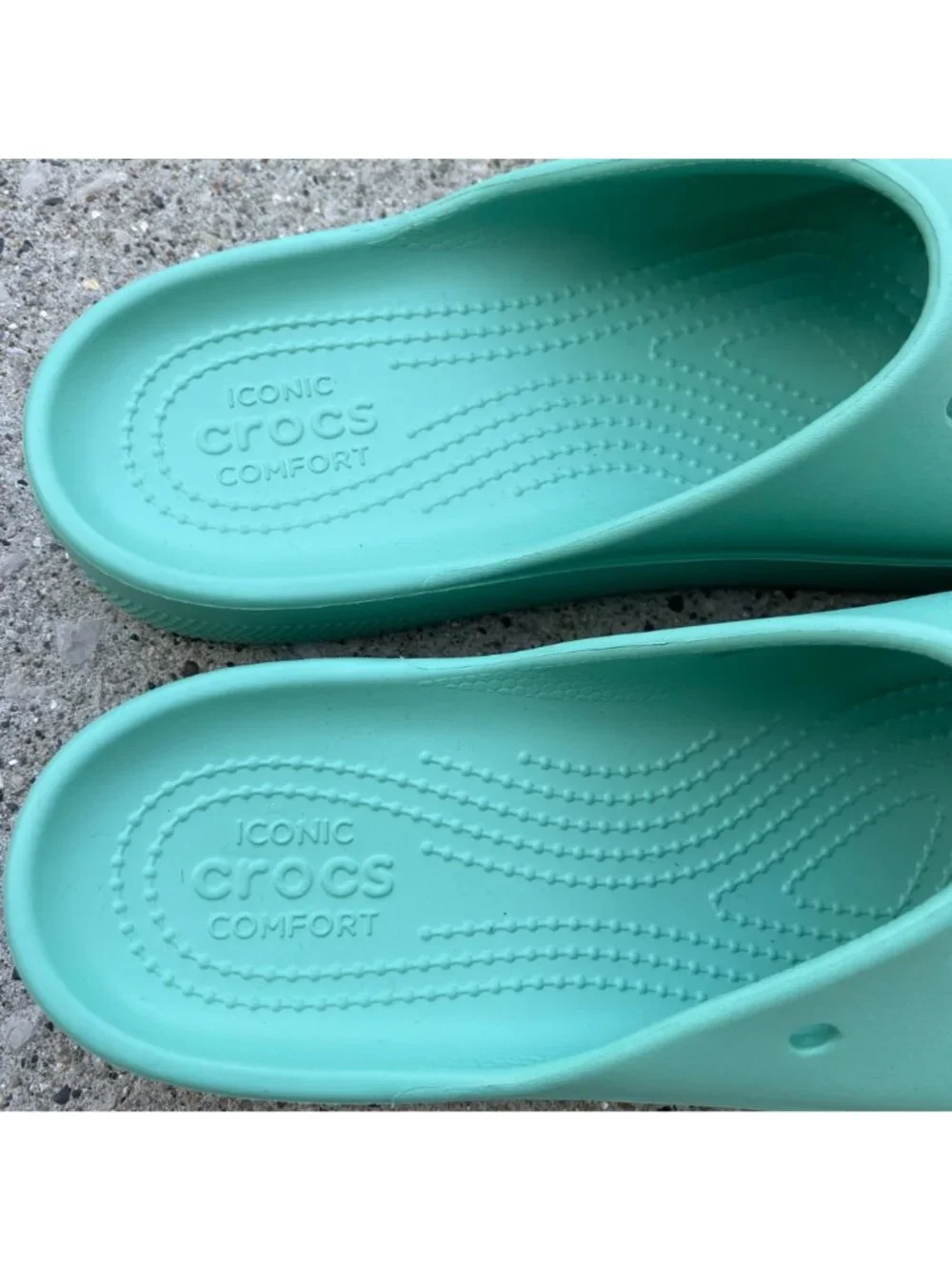 Crocs Classic Platform Slide Womens Size 9 Comfort Casual Slip On Shoes Beach